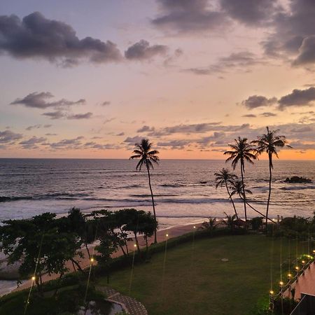 גאלה Hasara Oceanfront Apartments מראה חיצוני תמונה