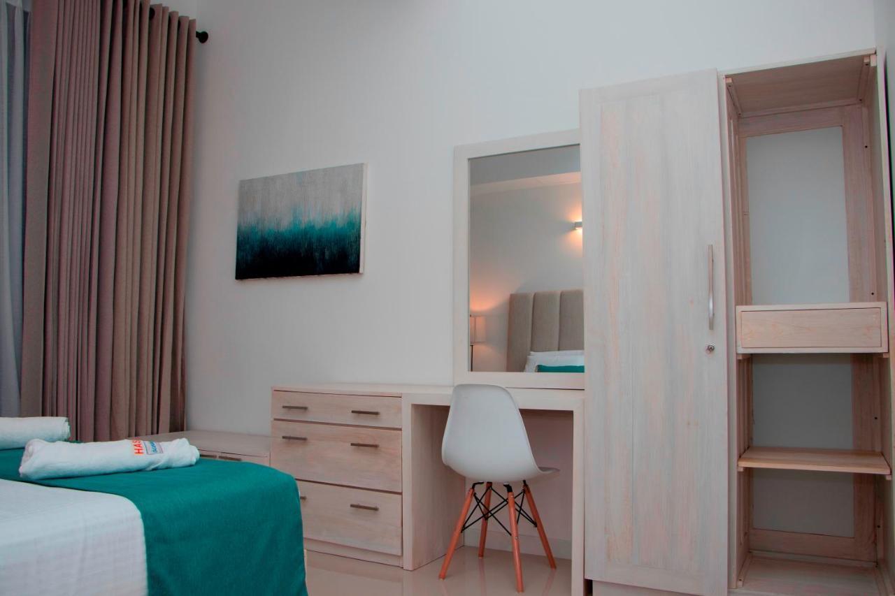 גאלה Hasara Oceanfront Apartments מראה חיצוני תמונה