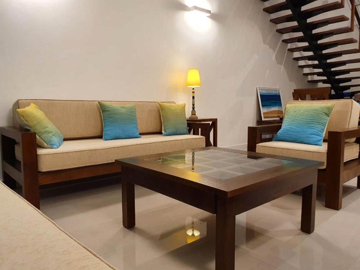 גאלה Hasara Oceanfront Apartments מראה חיצוני תמונה