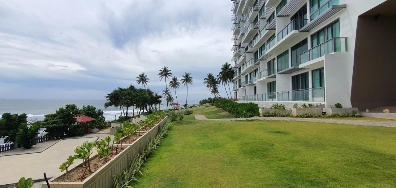 גאלה Hasara Oceanfront Apartments מראה חיצוני תמונה