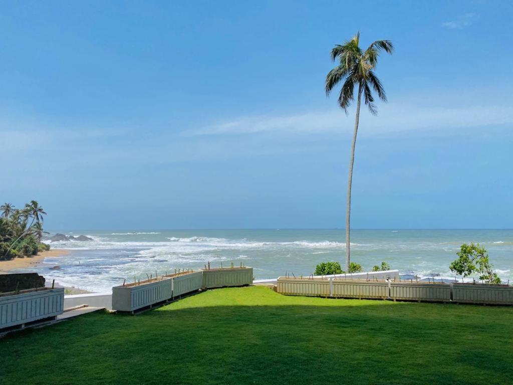 גאלה Hasara Oceanfront Apartments מראה חיצוני תמונה