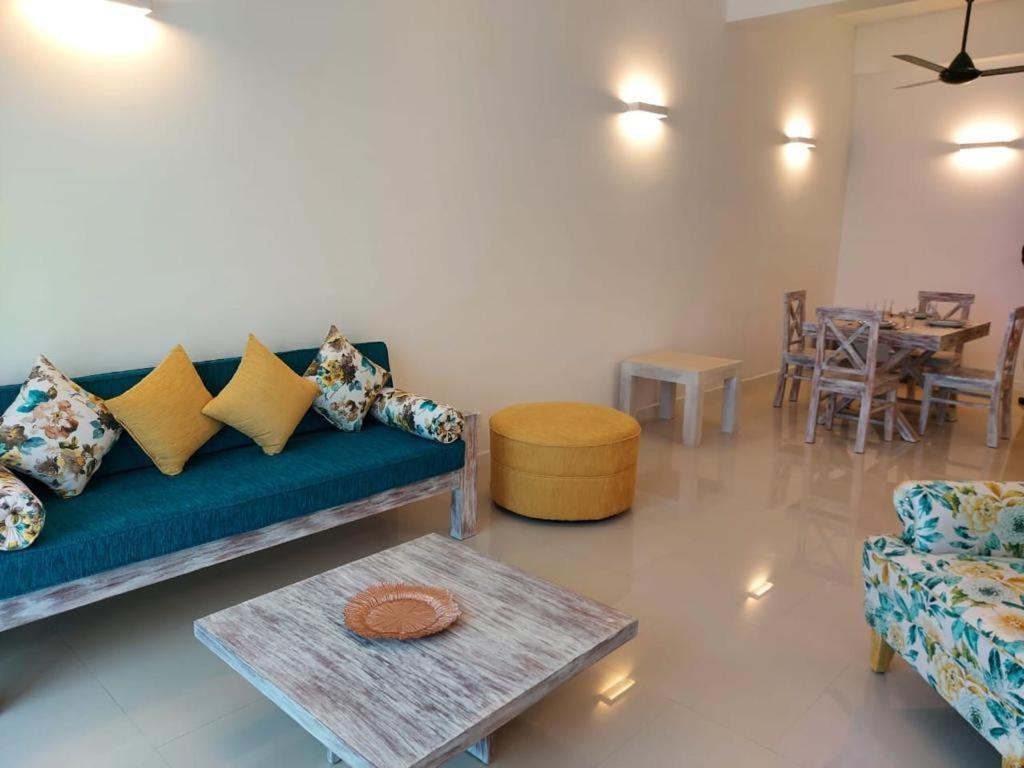 גאלה Hasara Oceanfront Apartments מראה חיצוני תמונה