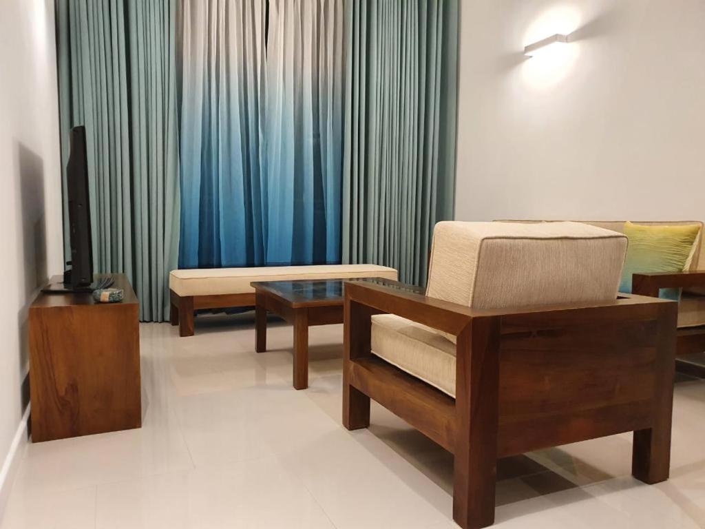 גאלה Hasara Oceanfront Apartments מראה חיצוני תמונה