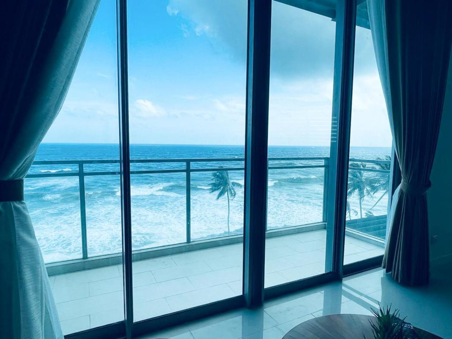 גאלה Hasara Oceanfront Apartments מראה חיצוני תמונה