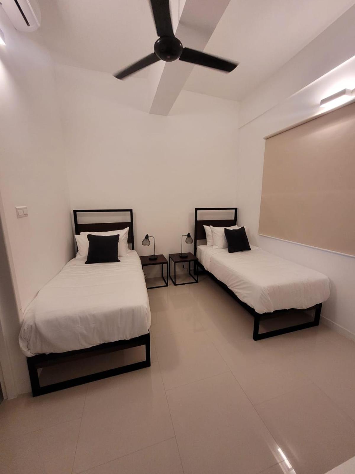 גאלה Hasara Oceanfront Apartments מראה חיצוני תמונה